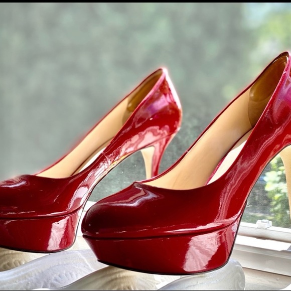 👠Nine West Red Patent Leather Pumps / Heels 8.5 - Picture 1 of 7